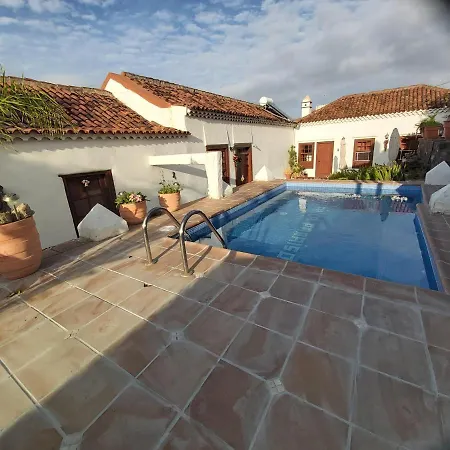 Апартаменты Paraiso Tenerife Ecoturismo Сан-Кристобаль-де-Ла-Лагуна